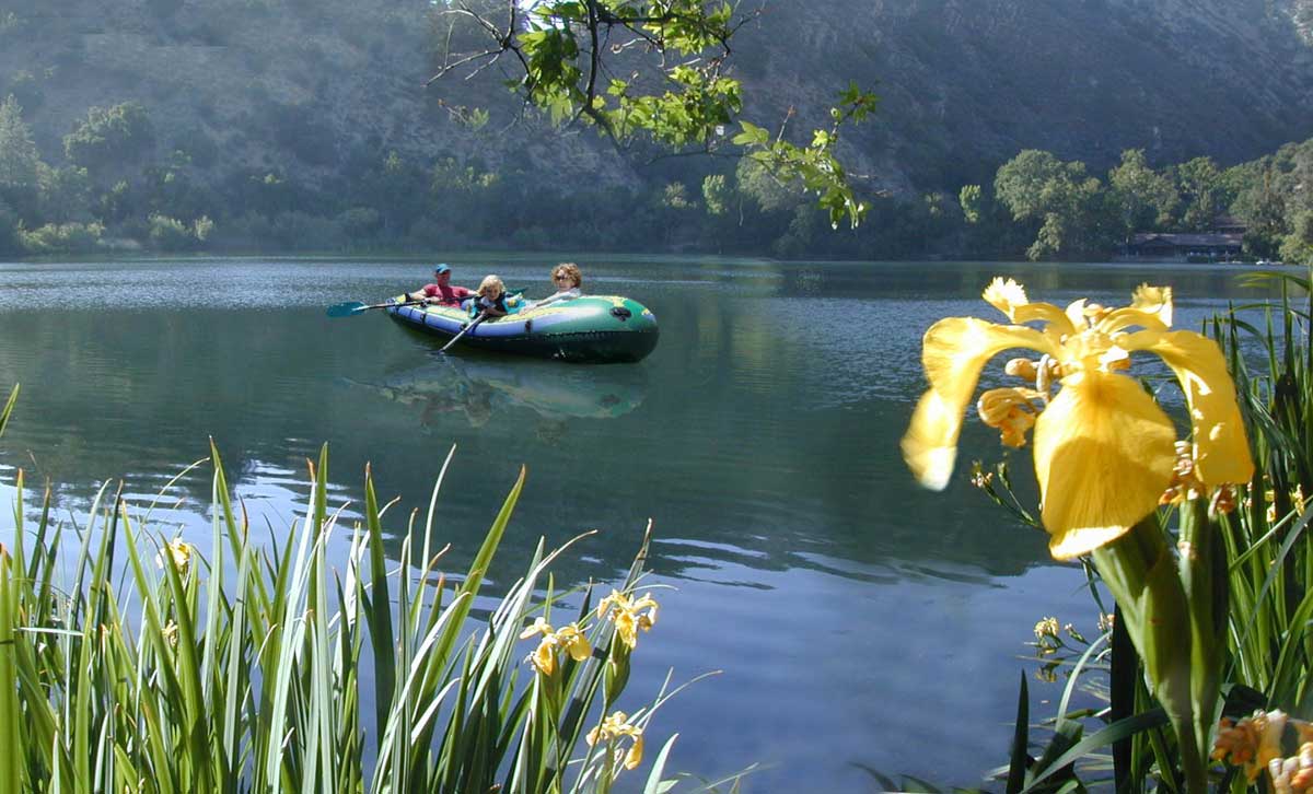 zacalakePanBoat1200w